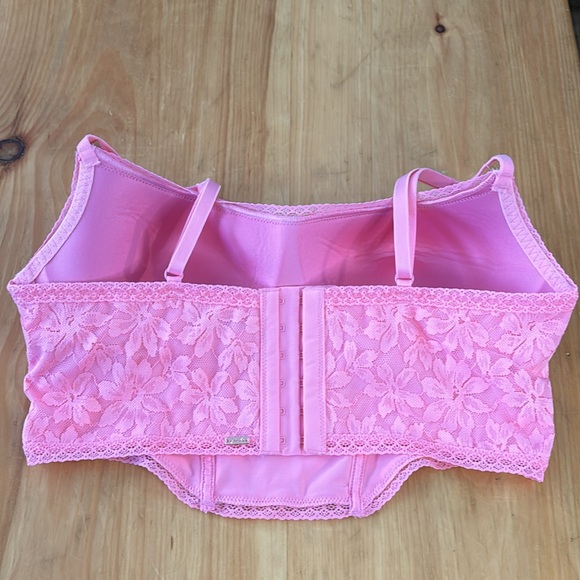 💖NWT: Victoria Secret’s Pink - Corset Style Cami Bra - Size Medium - Picture 12 of 12